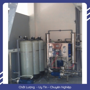 Hệ thống lọc nước đóng bình 700 lít/giờ Hệ thống lọc nước đóng bình 700 lít/giờ