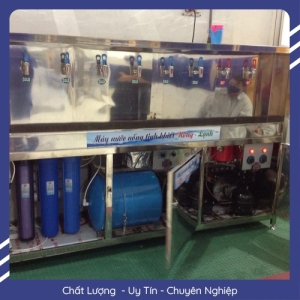 Máy nước uống nóng lạnh công nghiệp 8 vòi